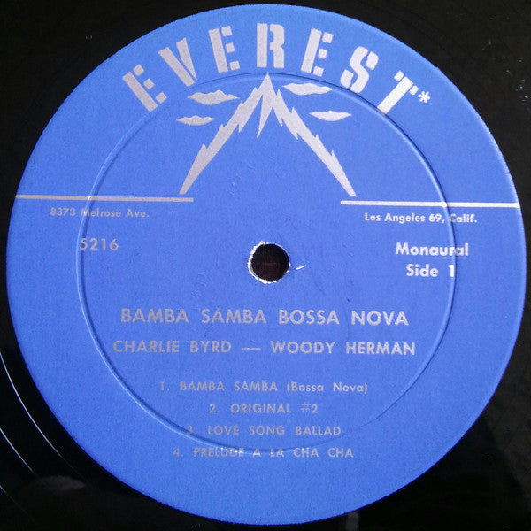 Charlie Byrd Featuring The Woody Herman Big Band : Bamba-Samba Bossa Nova (LP, Album)