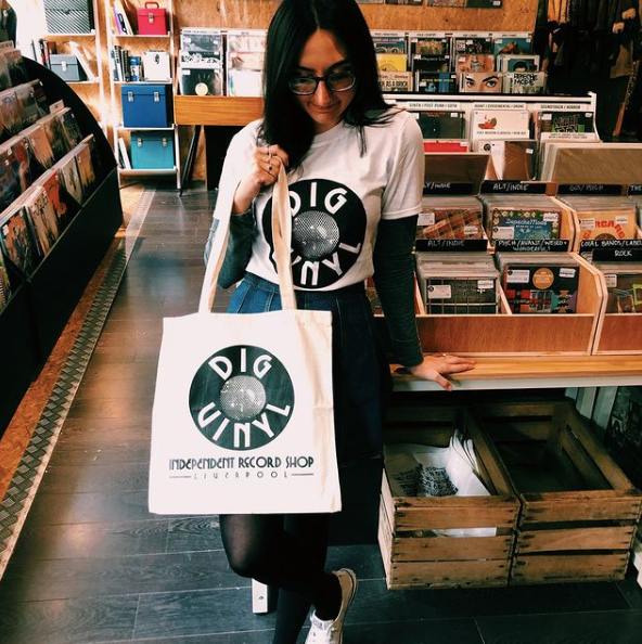 Dig Vinyl Logo Bag