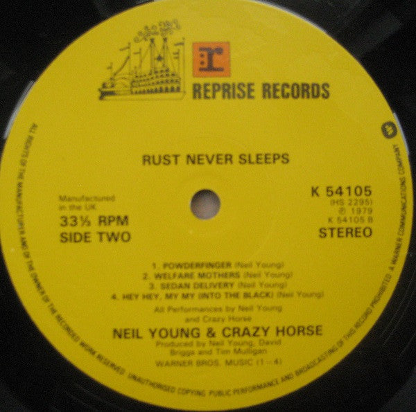 Neil Young & Crazy Horse : Rust Never Sleeps (LP, Album)