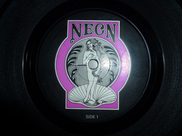 Raw Material (2) : Ride On Pony (7", Single)