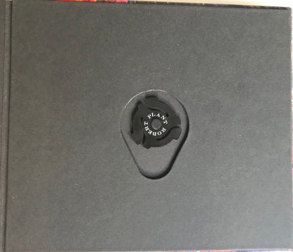 Robert Plant : Digging Deep (8x7", Comp, Ltd, RM)