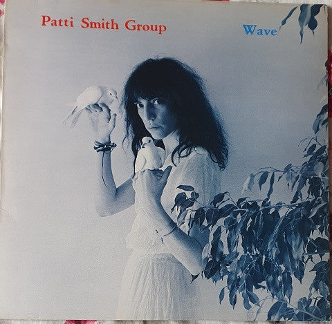 Patti Smith Group : Wave (LP, Album, Blu)