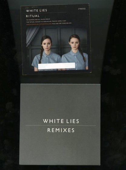White Lies (2) : Ritual (Box, Album + 6x7", Whi + CD, EP)