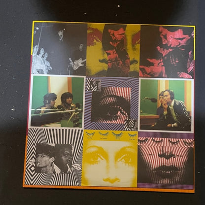 The Make-Up : In Mass Mind (LP, Album, RE, Pin)