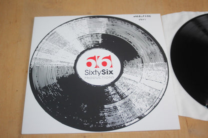 Grupo Los Yoyi : Yoyi (LP, Album, RE, TP)