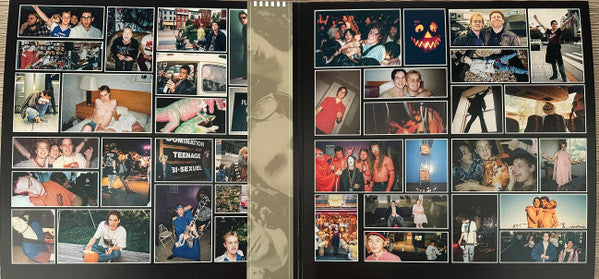 Ash : 1977 (LP, Album, RE, Gre + LP, Comp, Gre + Dlx, RM, 30t)
