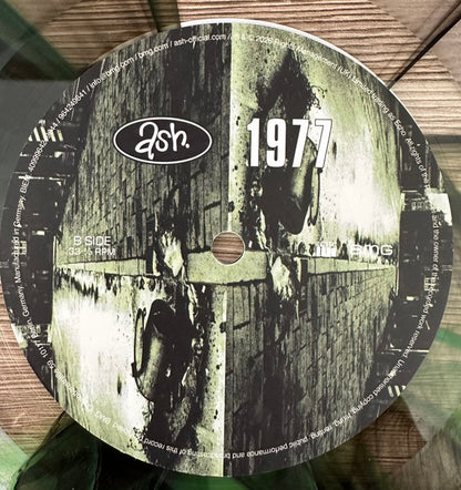 Ash : 1977 (LP, Album, RE, Gre + LP, Comp, Gre + Dlx, RM, 30t)