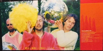 The Flaming Lips : Yoshimi Battles The Pink Robots (LP, Album, Red)
